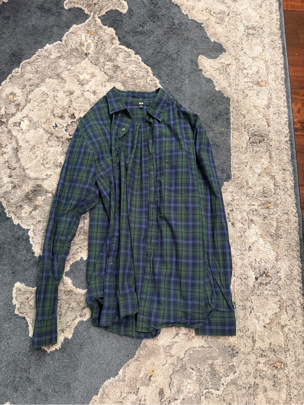 Uniqlo Green and Navy Plaid Button-Down Shirt